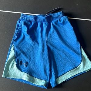 Underarmour kids shorts